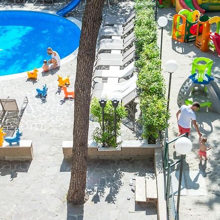 Meridiana Family & Nature Hotel Marina Romea Eksteriør bilde
