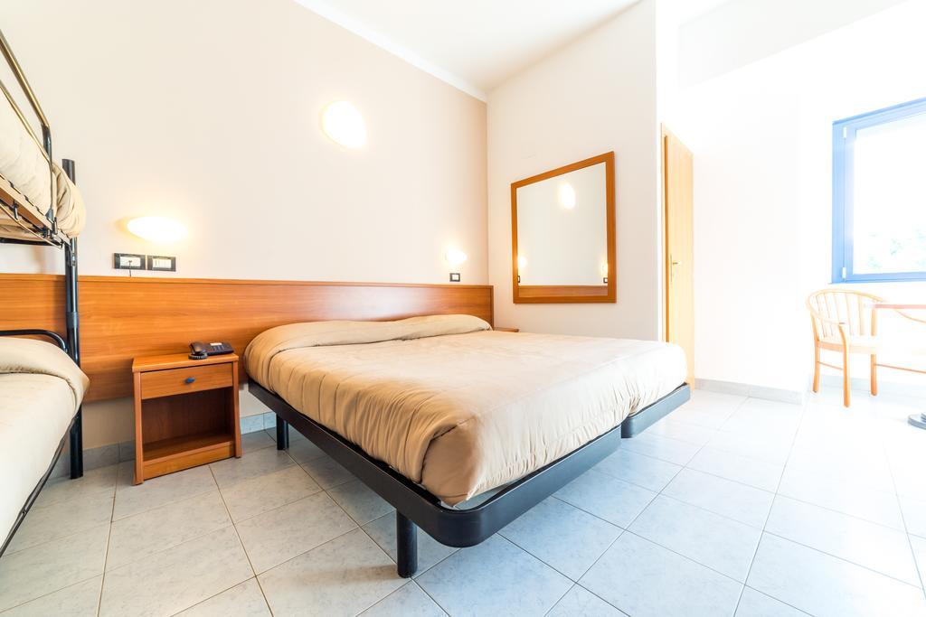 Meridiana Family & Nature Hotel Marina Romea Rom bilde